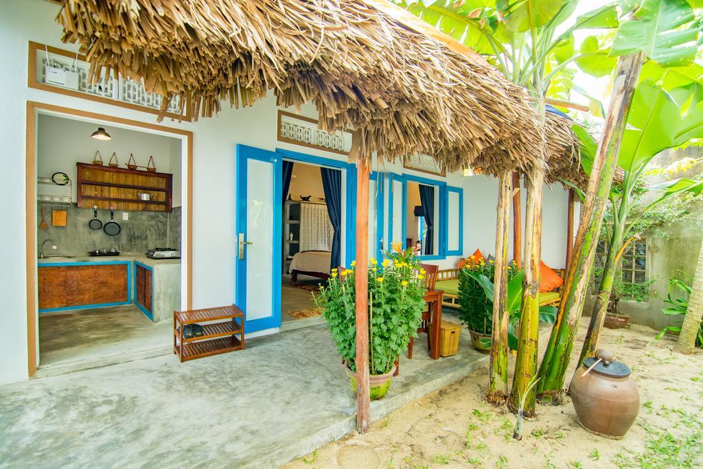Local Beach Homestay Hoi An Eksteriør billede